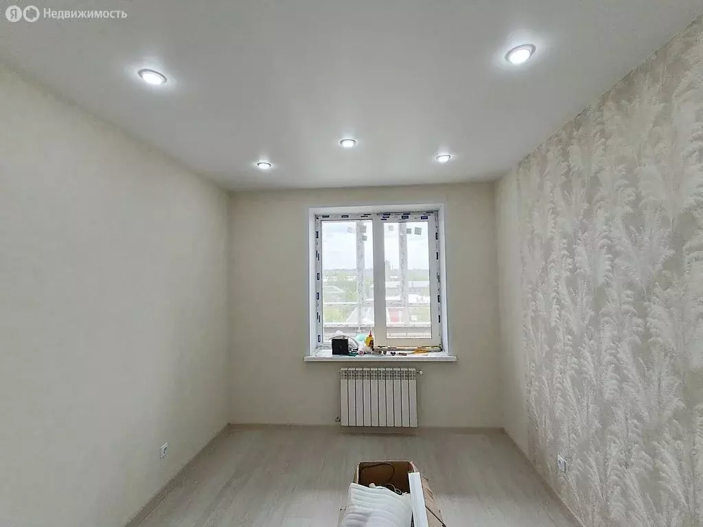 2-комнатная квартира: Чебоксары, улица Грасиса, 1к1 (59 м) - Фото 1