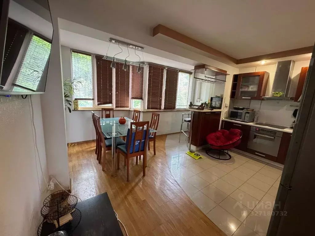 3-к кв. Краснодарский край, Туапсе ул. Калараша, 46 (72.9 м) - Фото 1