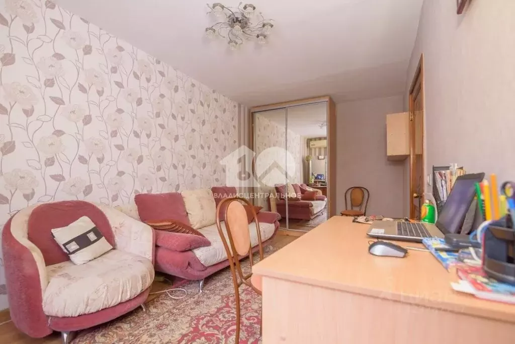 3-к кв. Новосибирская область, Новосибирск ул. Немировича-Данченко, ... - Фото 2