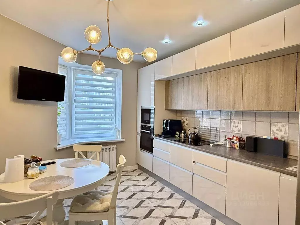 Квартира, 3 комнаты, 73 м - Фото 1