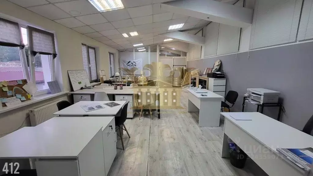 Офис в Крым, Симферополь ул. Воровского, 3 (40 м) - Фото 2