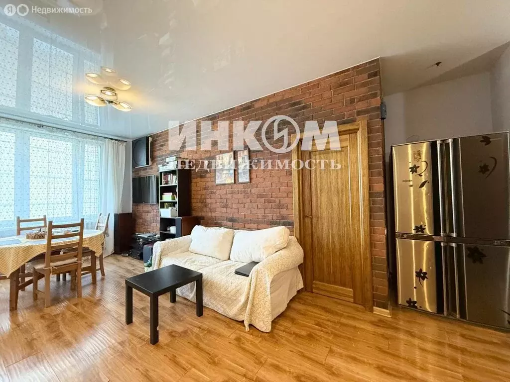 2-комнатная квартира: Красногорск, Ильинское шоссе, 14 (63.7 м) - Фото 2