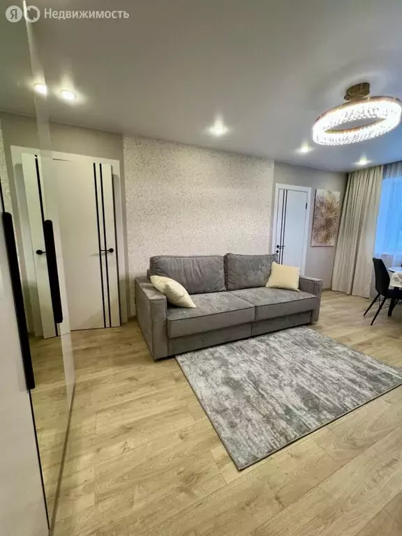 2-комнатная квартира: Киров, Октябрьский проспект, 94 (45.3 м) - Фото 0