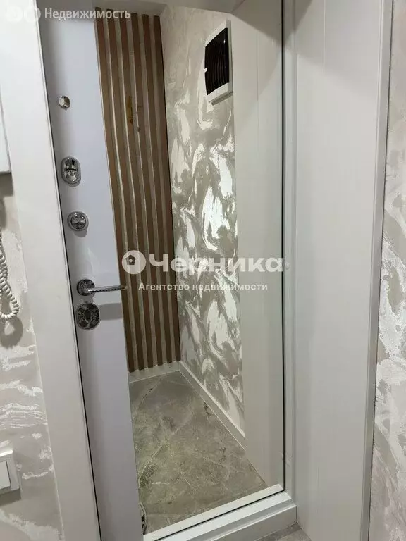 2-комнатная квартира: Шахты, проспект Пушкина, 18 (45 м) - Фото 0