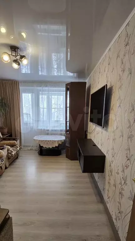 2-к. квартира, 52 м, 5/5 эт. - Фото 0
