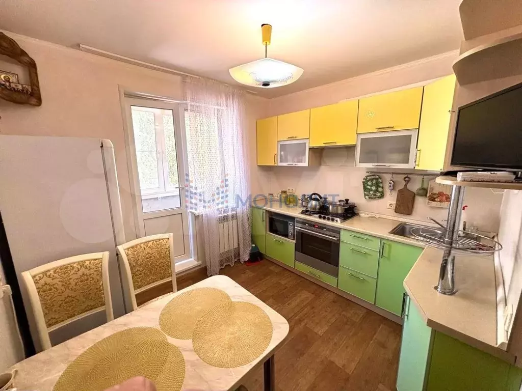 2-к. квартира, 54 м, 5/5 эт. - Фото 0