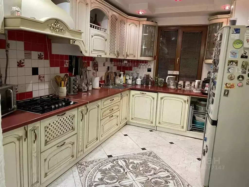 Дом в Краснодарский край, Краснодар ул. Архитекторов, 76 (311 м) - Фото 2