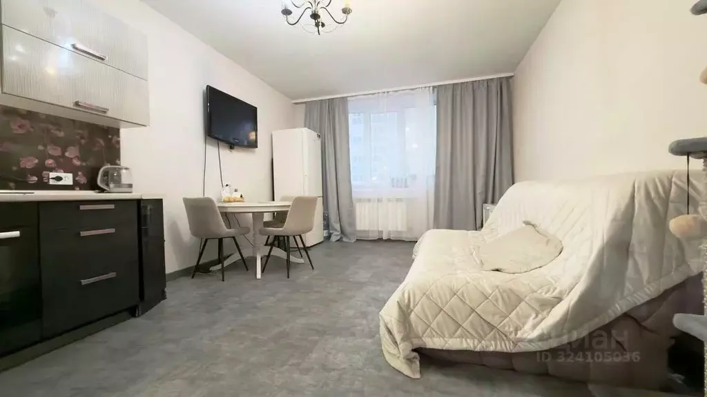 2-к кв. Свердловская область, Екатеринбург ул. Библиотечная, 45 (66.8 ... - Фото 1