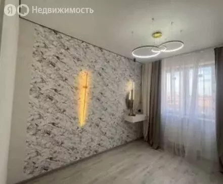 2-комнатная квартира: Краснодар, Российская улица, 267к5 (40 м) - Фото 1