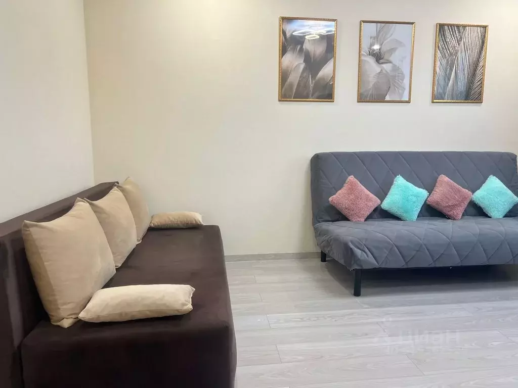 2-к кв. Свердловская область, Екатеринбург ул. Рябинина, 18/3 (60.0 м) - Фото 1