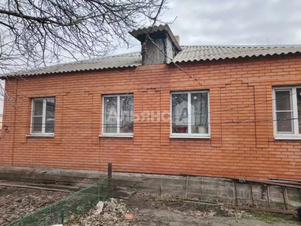 Дом в Ростовская область, Шахты Морской пер. (80 м) - Фото 1