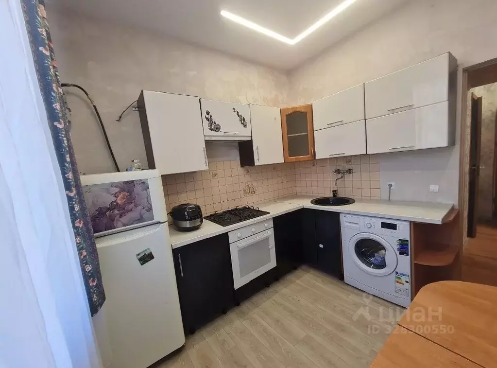 2-к кв. Калининградская область, Калининград ул. Багратиона, 123 (56.0 ... - Фото 1