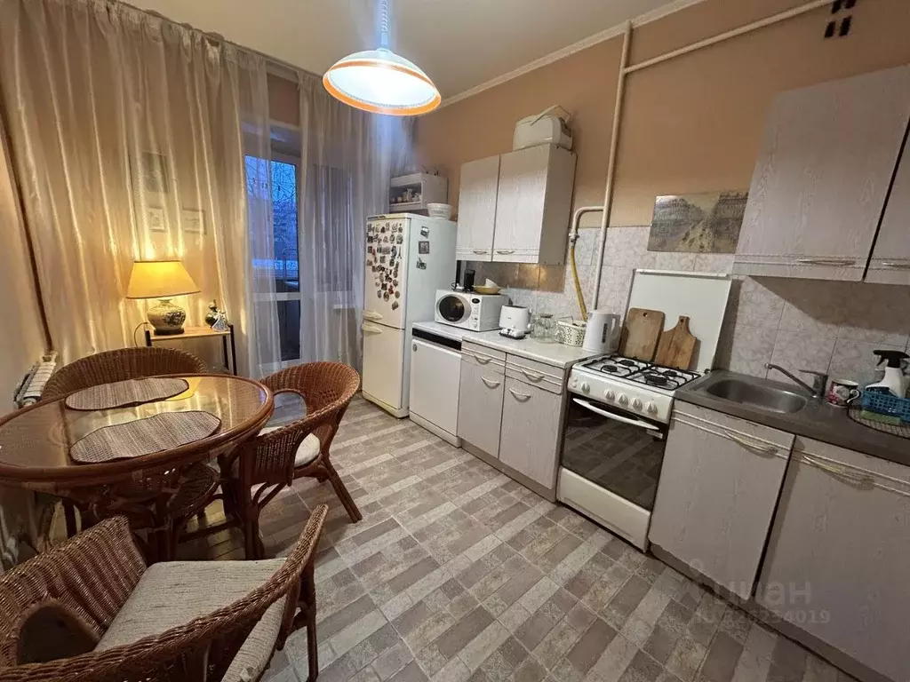 1-к кв. Курская область, Курск Элеваторный пер., 3 (34.0 м) - Фото 1