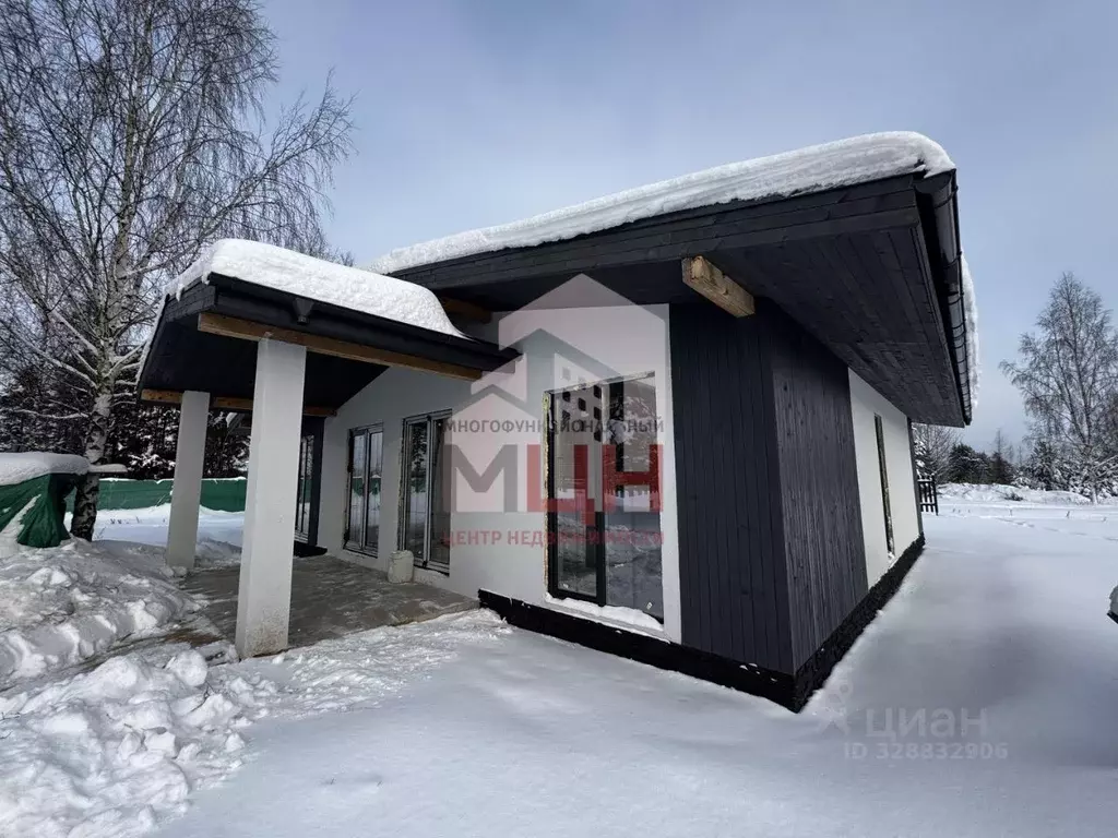 Дом в Тверская область, Конаковский муниципальный округ, д. Кочедыково ... - Фото 1