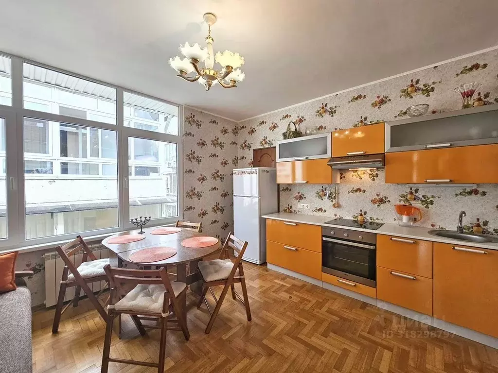 3-к кв. Краснодарский край, Сочи Бытха мкр, ул. Бытха, 4/7 (110.0 м) - Фото 0