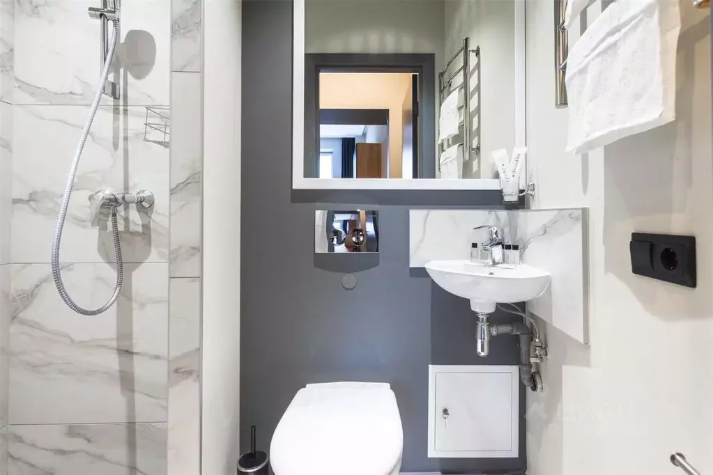 Комната Санкт-Петербург ул. Большая Зеленина, 24 (18.0 м) - Фото 2