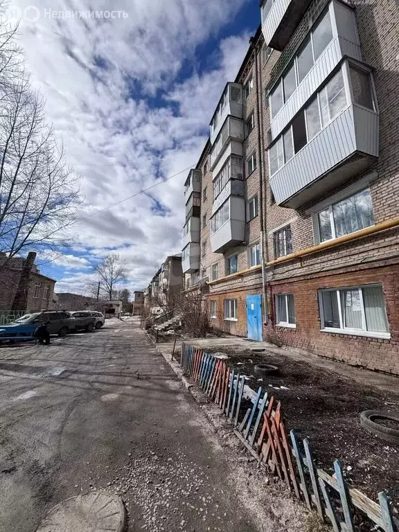 3-комнатная квартира: Златоуст, улица Румянцева, 14 (54.8 м) - Фото 2