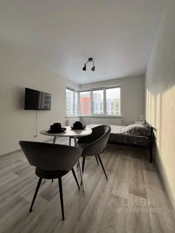 Студия Пермский край, Пермь ул. Серебристая, 12 (32.0 м) - Фото 1