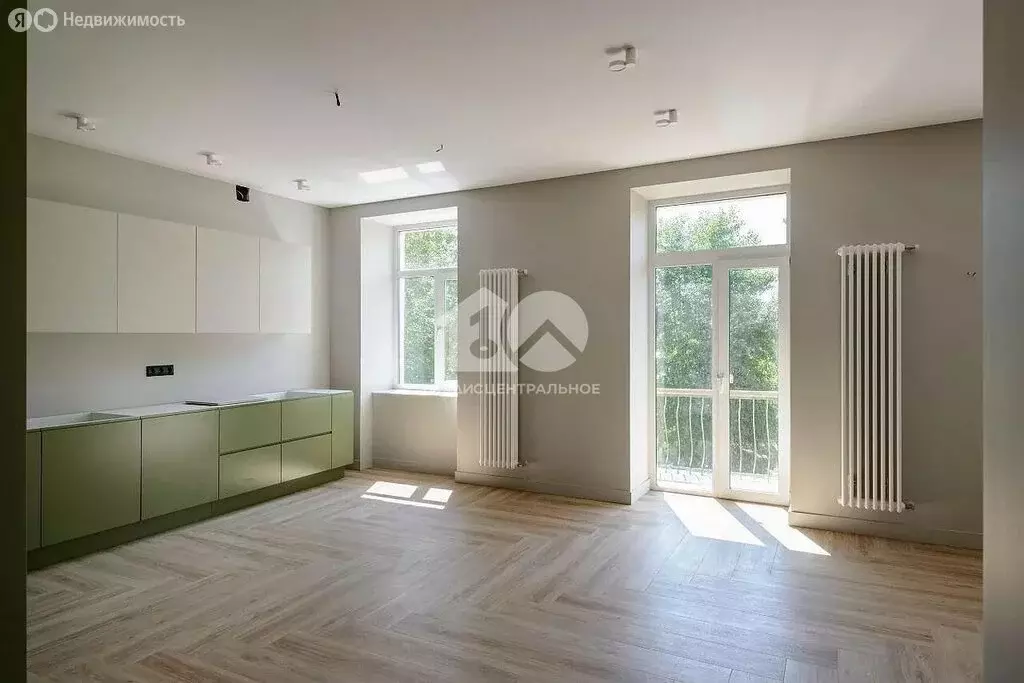 3-комнатная квартира: Новосибирск, улица Кирова, 80 (101.2 м) - Фото 0