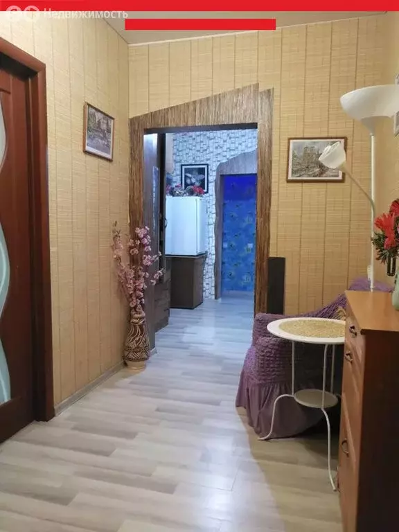 3-комнатная квартира: Таганрог, улица Щаденко, 20А (81 м) - Фото 1