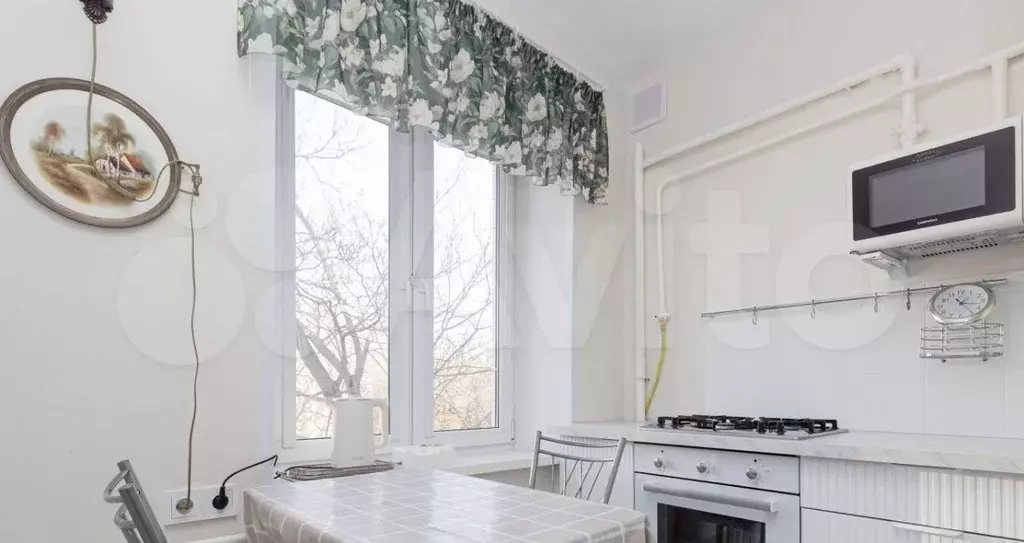 1-к. квартира, 30 м, 5/5 эт. - Фото 0