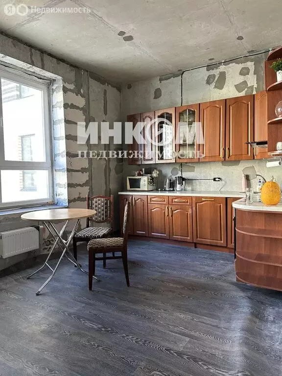 3-комнатная квартира: Мытищи, проспект Астрахова, 1 (89 м) - Фото 0