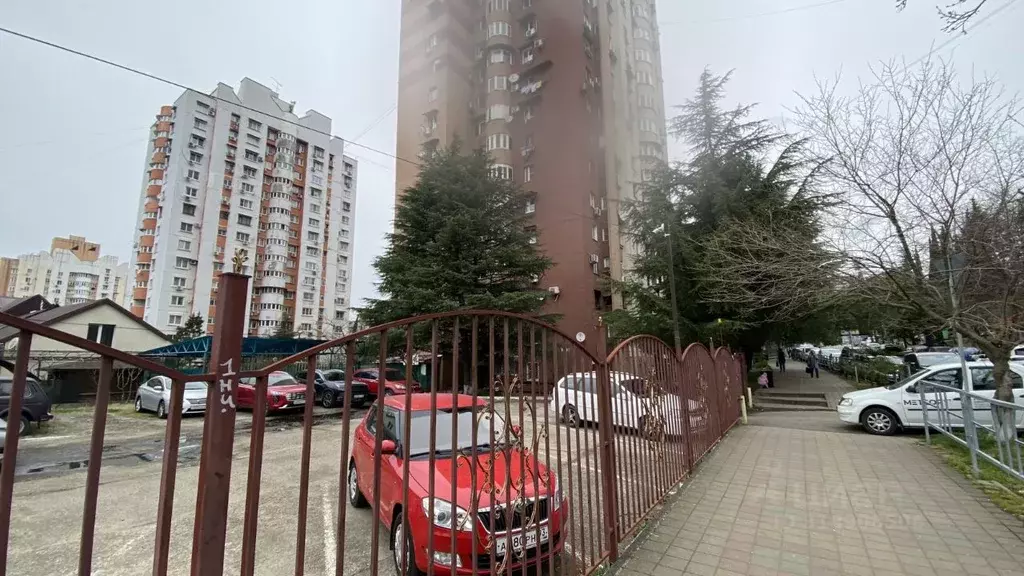 3-к кв. Краснодарский край, Сочи Заречный мкр, ул. Абрикосовая, 17 ... - Фото 1