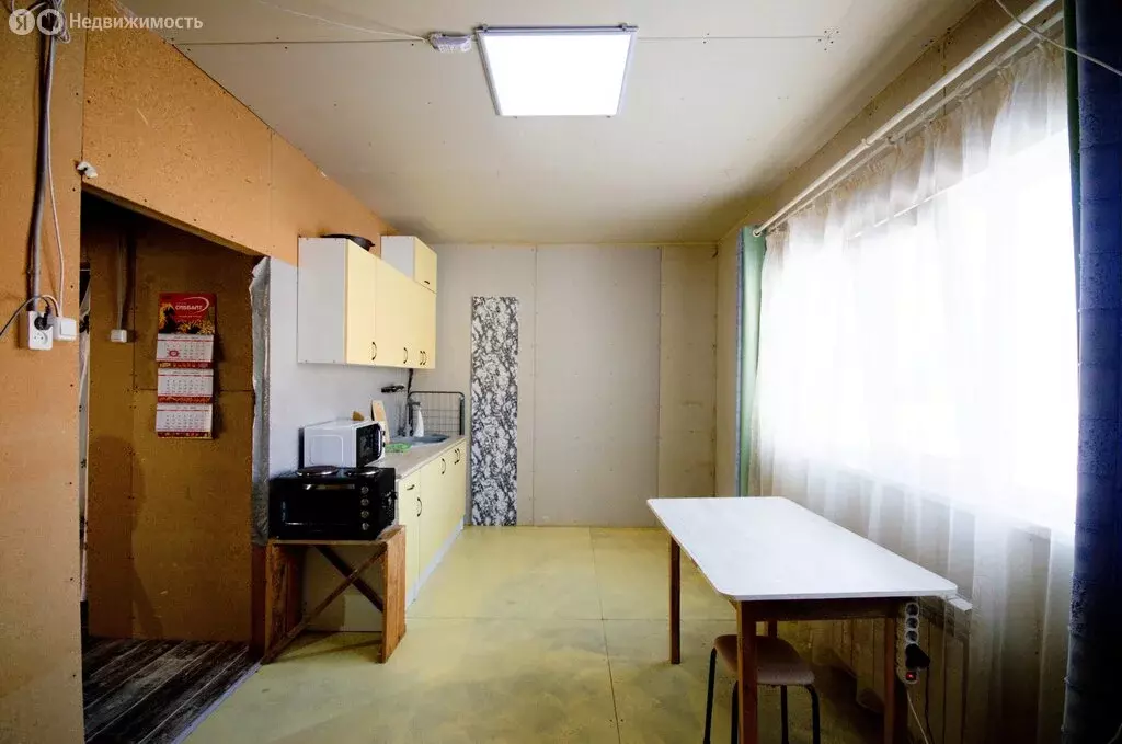 Дом в Ялуторовск, улица Червинского, 74 (45 м) - Фото 1