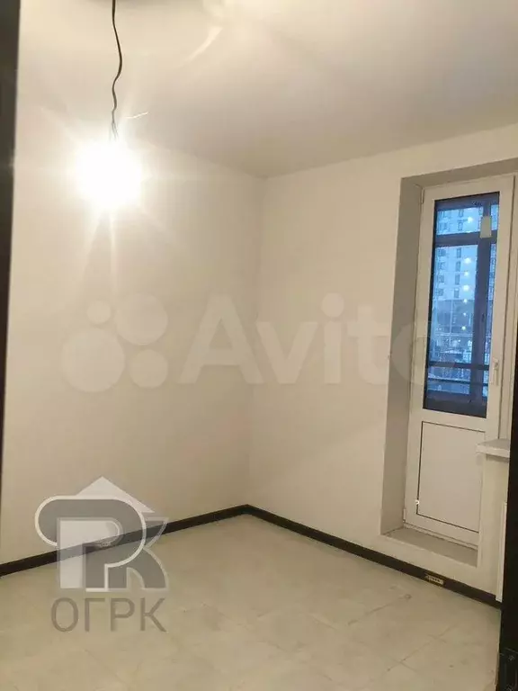 1-к. квартира, 30 м, 1/17 эт. - Фото 1