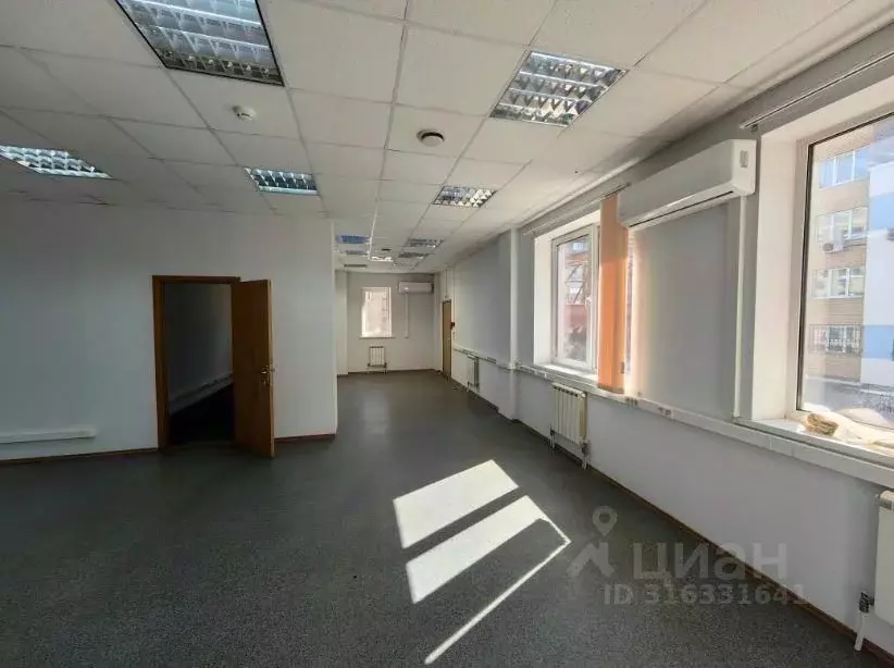 Офис в Нижегородская область, Нижний Новгород Новая ул., 10 (212 м) - Фото 1
