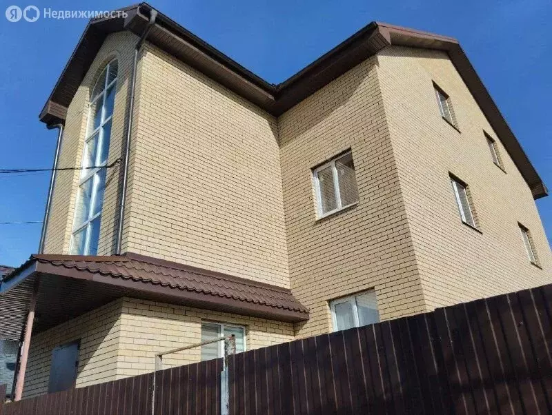 Дом в Казань, Благодатная улица, 5 (150 м) - Фото 1