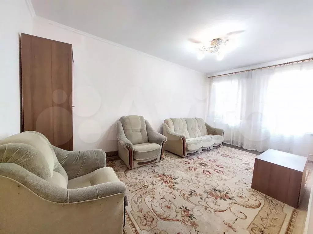 3-к. квартира, 50 м, 1/1 эт. - Фото 1
