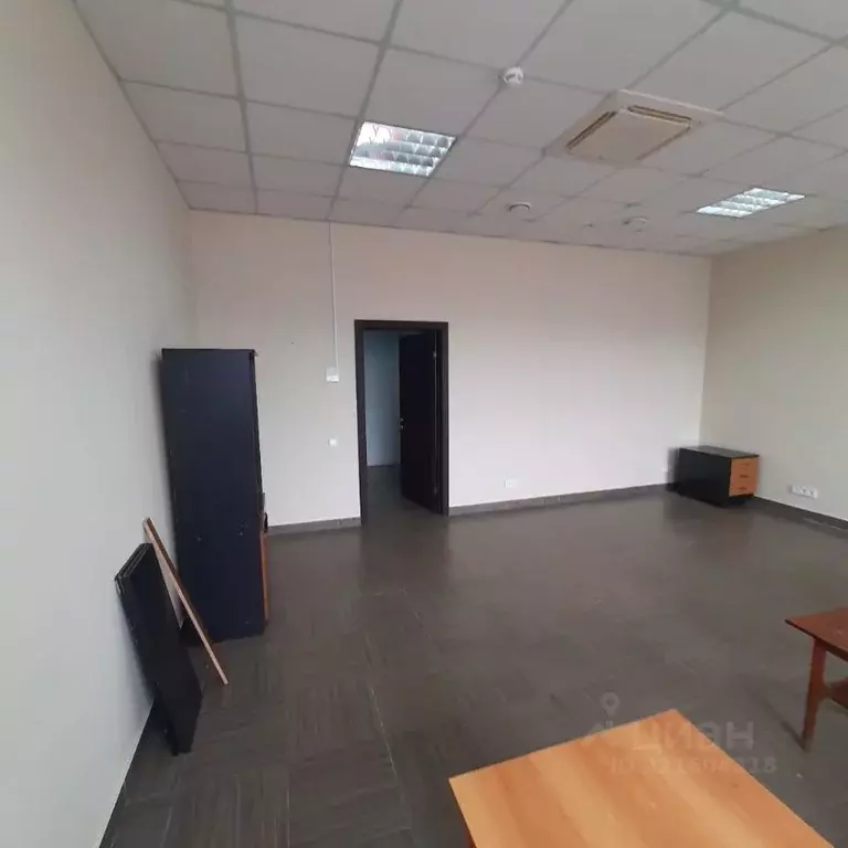 Офис в Челябинская область, Челябинск ул. Газизуллина, 2Б (33 м) - Фото 2