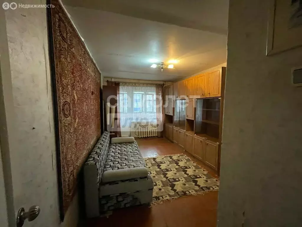 3-комнатная квартира: Стерлитамак, улица Курчатова, 40 (50 м) - Фото 2