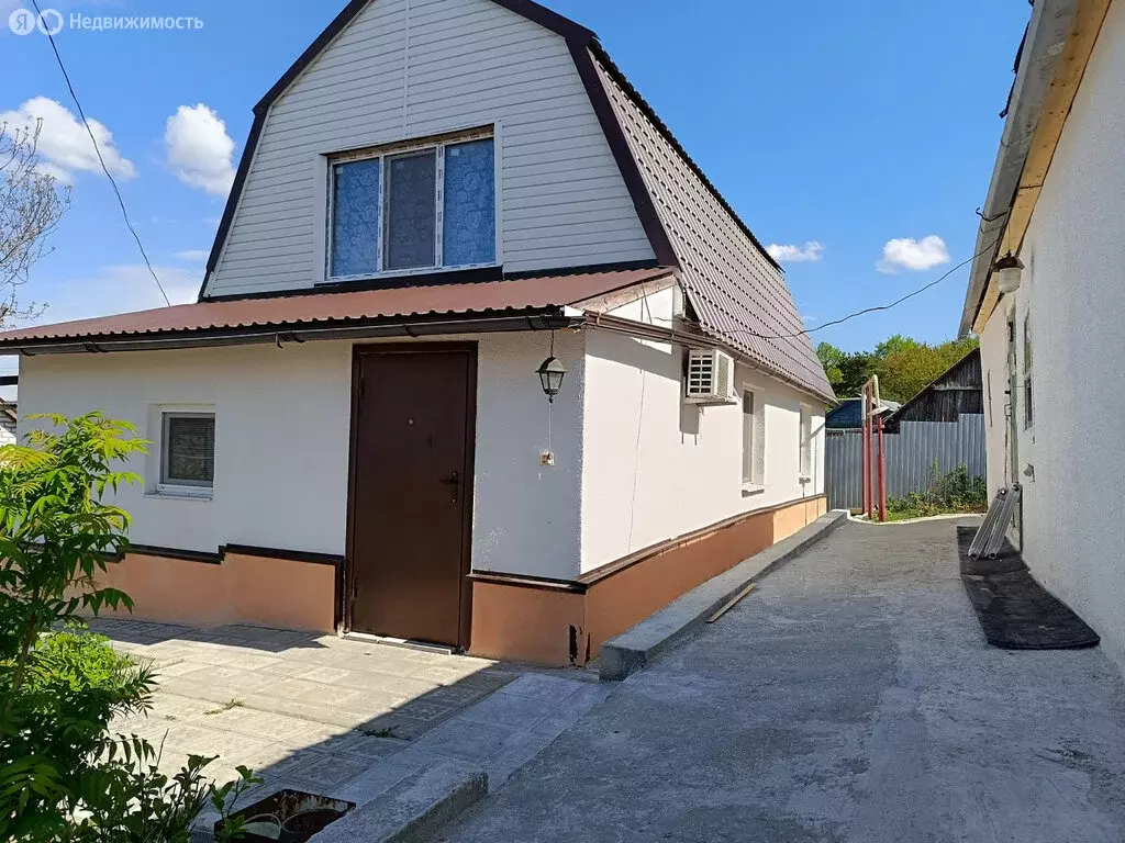 Дом в Саратов, улица Старая Большая Поливановка (120 м) - Фото 0