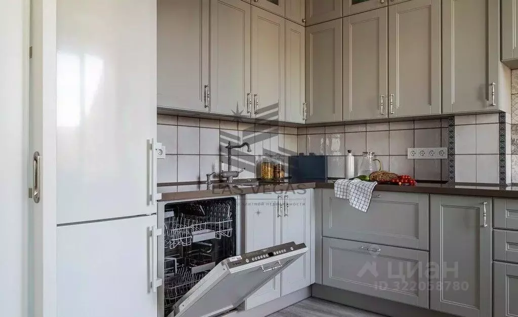 3-к кв. Санкт-Петербург Петровская наб., 4 (130.0 м) - Фото 2