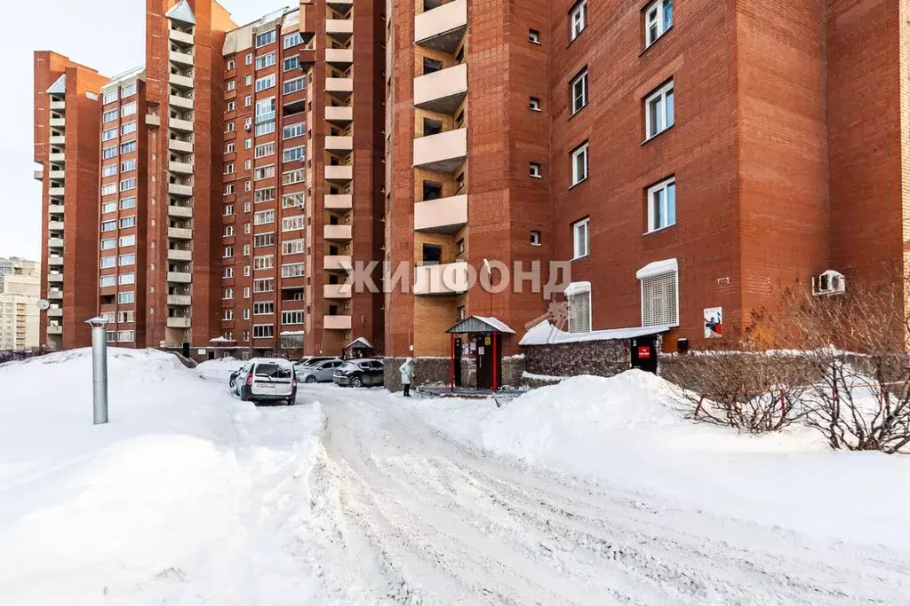 3-к кв. Новосибирская область, Новосибирск ул. Федосеева, 2 (75.9 м) - Фото 1