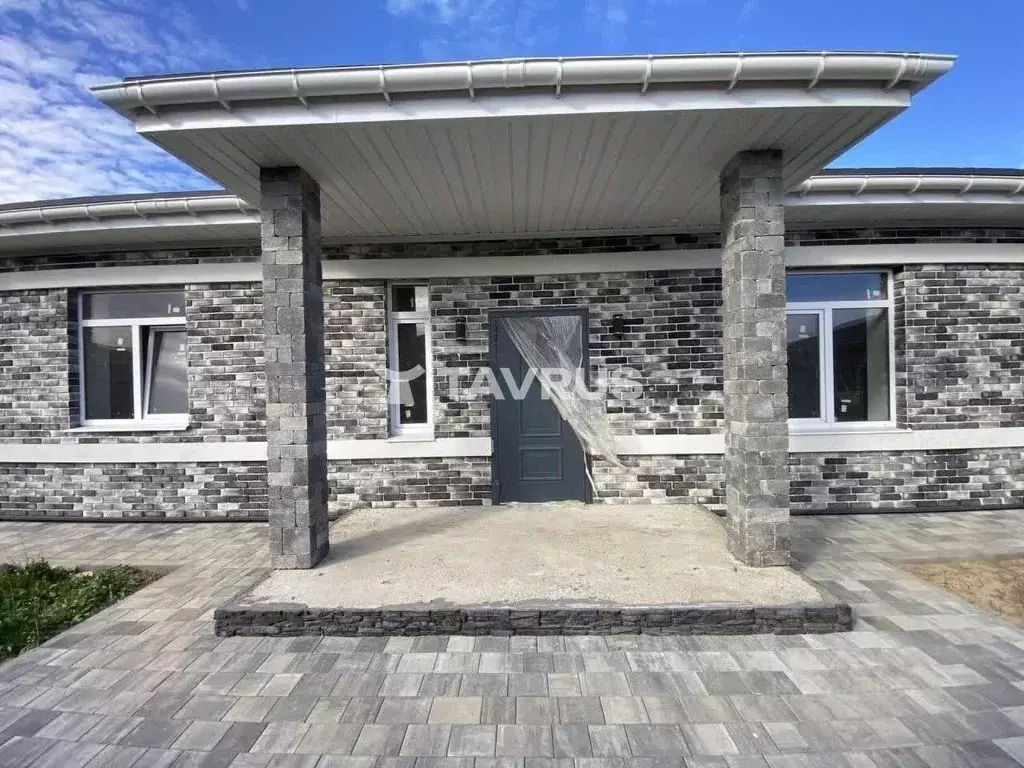 Дом в Крым, Симферопольский район, с. Мирное, Пленэр кп  (115 м) - Фото 1