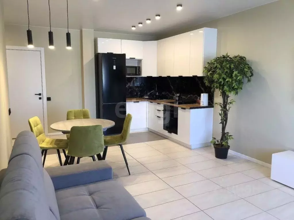 4-к кв. Камчатский край, Петропавловск-Камчатский ул. Топоркова, 7 ... - Фото 1