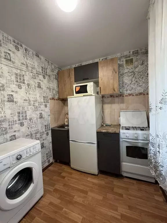 1-к. квартира, 30 м, 4/9 эт. - Фото 1
