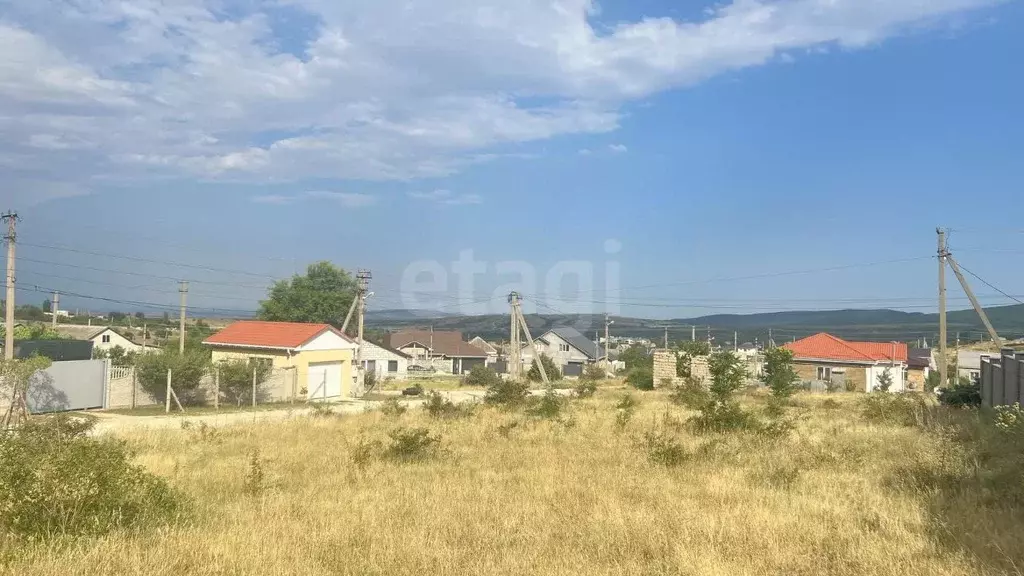 Участок в Крым, Кировский район, Старый Крым городское поселение ул. ... - Фото 1