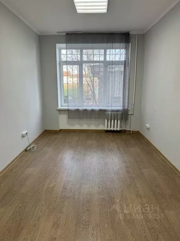 Офис в Крым, Симферополь ул. Гагарина, 14А (20 м) - Фото 1