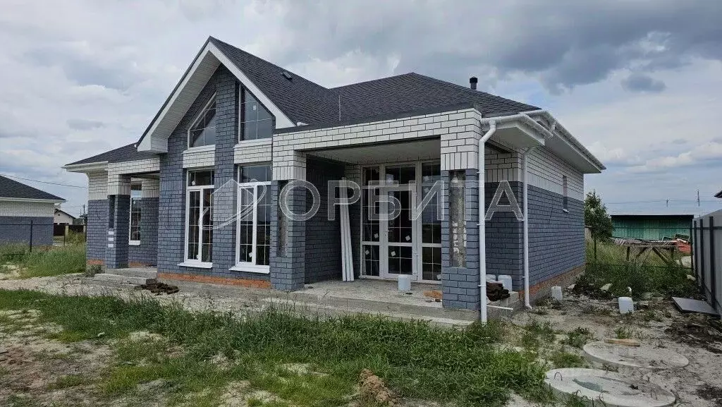 Дом в Тюменская область, Тюменский район, д. Падерина  (130 м) - Фото 0