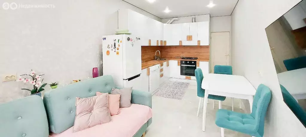 2-комнатная квартира: Нальчик, улица Тлостанова, 32 (49 м) - Фото 1