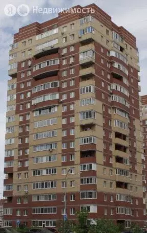 2-комнатная квартира: Тюмень, улица Энергетиков, 6 (54.4 м) - Фото 1