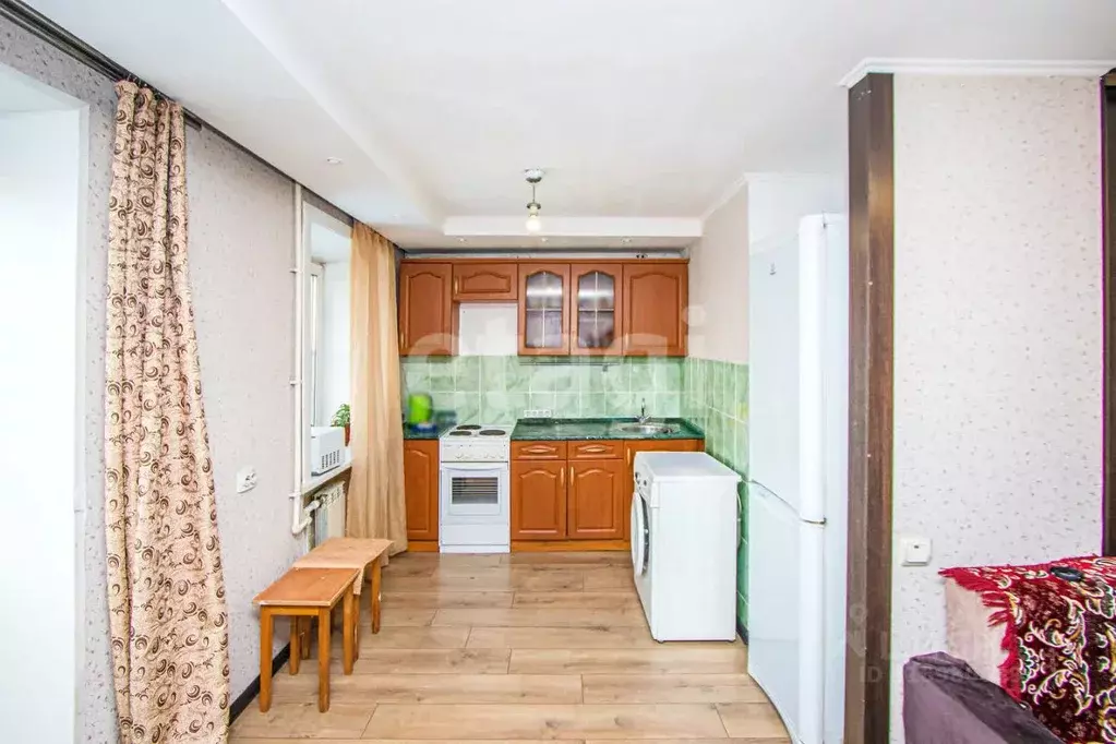 1-к кв. Бурятия, Улан-Удэ ул. Радикальцева, 2 (45.0 м) - Фото 1