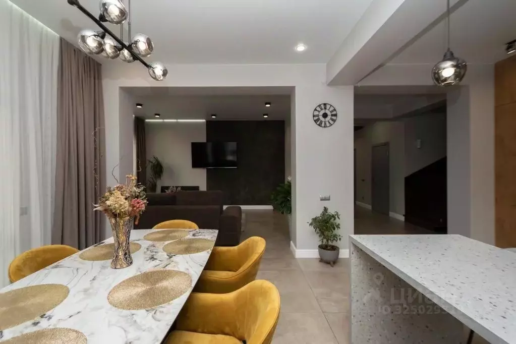 Коттедж в Иркутская область, Иркутский муниципальный округ, Березовая ... - Фото 1