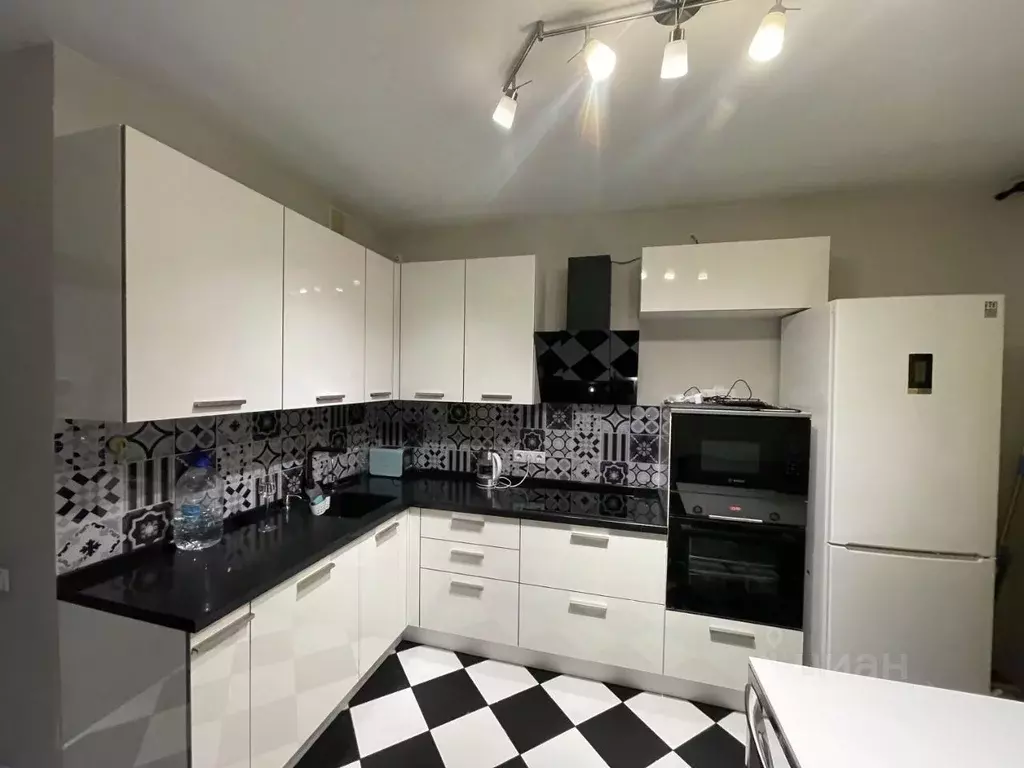 2-к кв. Москва бул. Веласкеса, 5к3 (60.0 м) - Фото 1