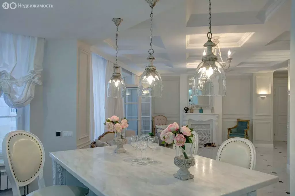 3-комнатная квартира: Санкт-Петербург, проспект Королёва, 65 (105 м) - Фото 0