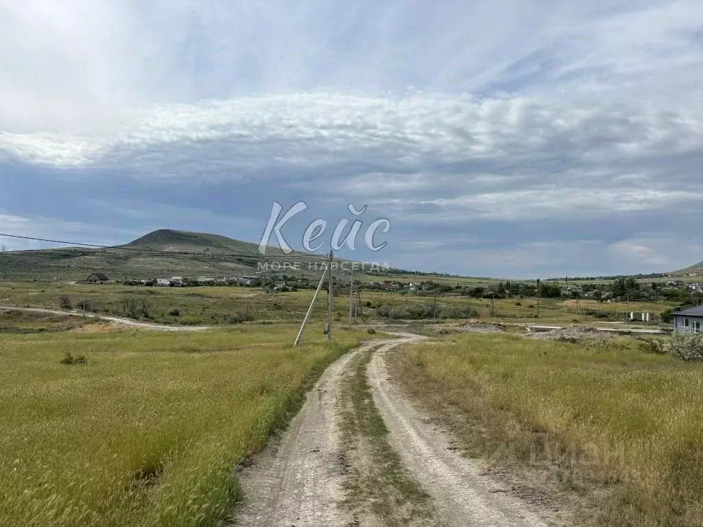 Участок в Крым, Феодосия городской округ, с. Южное ул. Яны-Даг, 52 ... - Фото 1